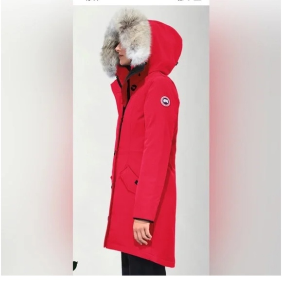 Canada Goose Red Ski & Snow Jacket - Picture 2 of 16